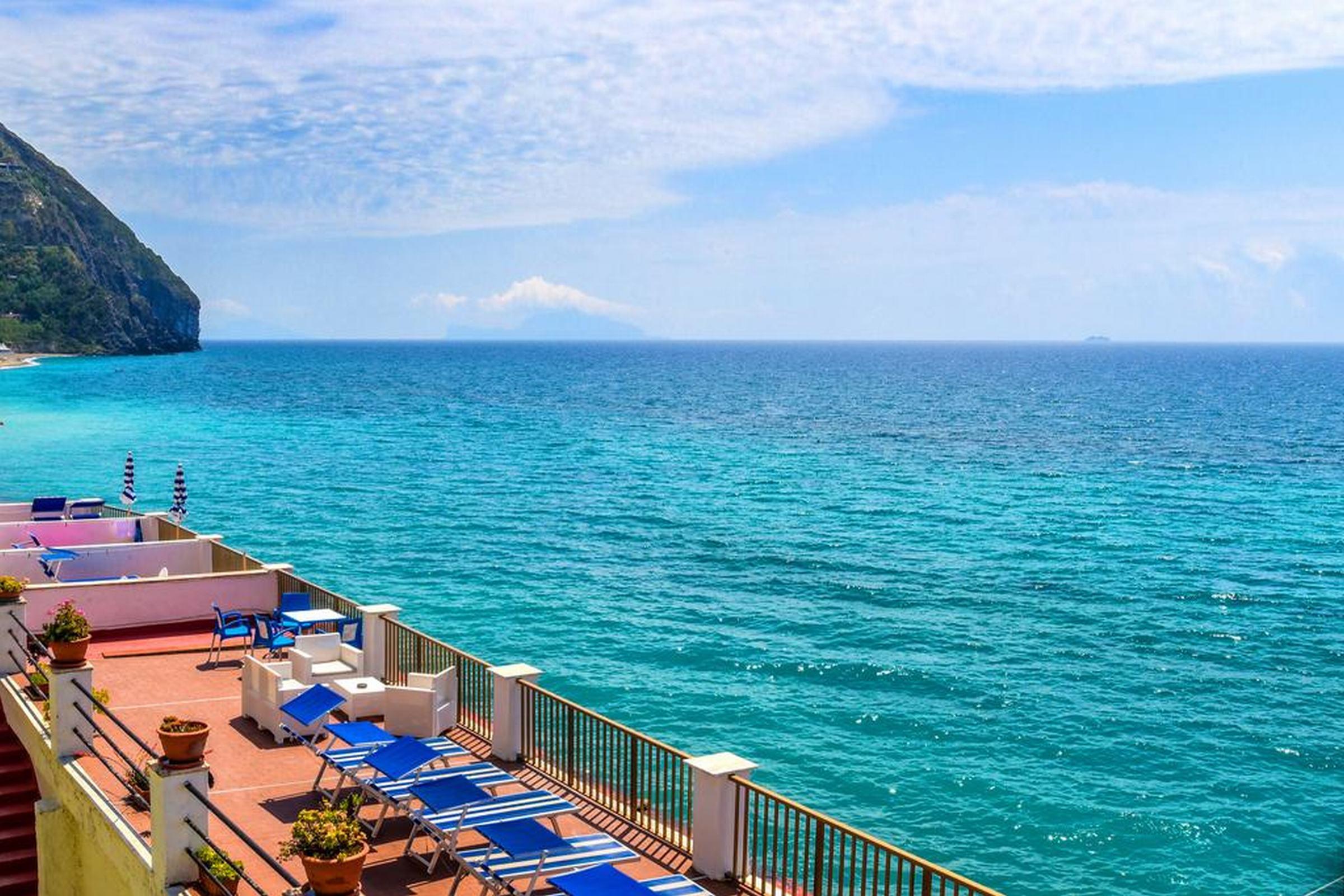 Hotel Regina Del Mare Barano dʼIschia